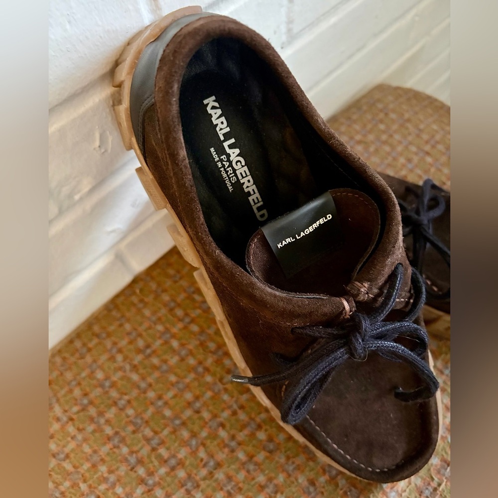 KARL LAGERFELD PARIS 
Brown Suede Wallaby Chukka Boots, Men’s 10.5 EUC - Picture 5 of 13